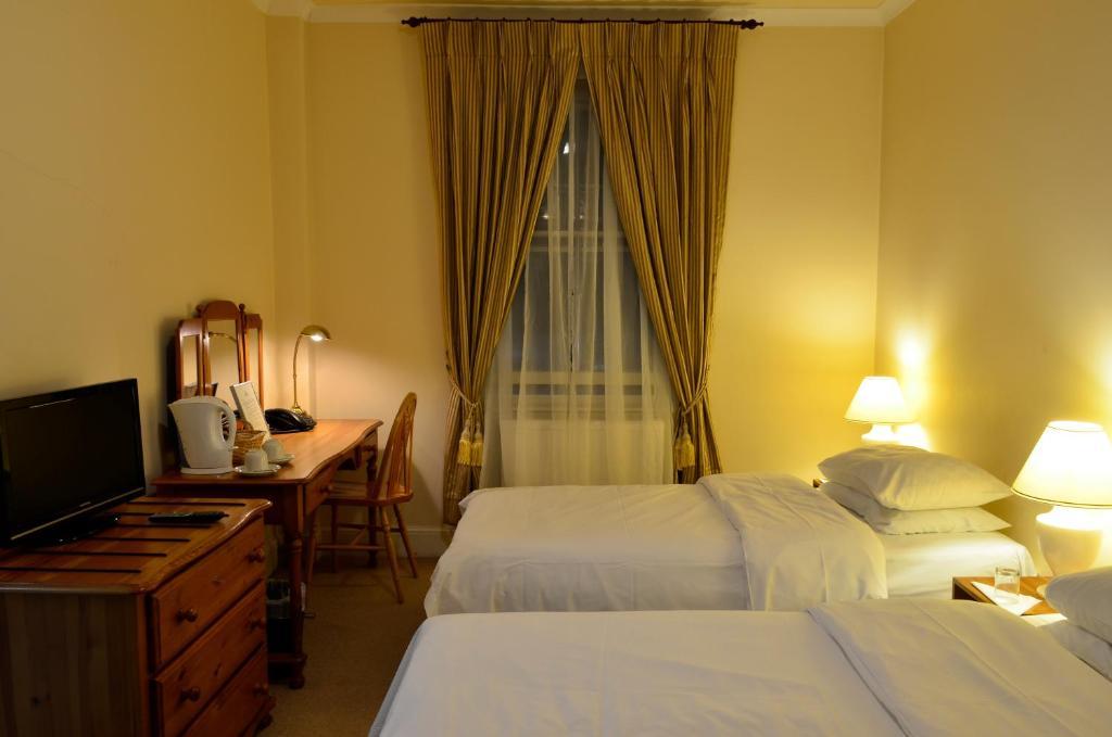סטראוד The Imperial Hotel מראה חיצוני תמונה